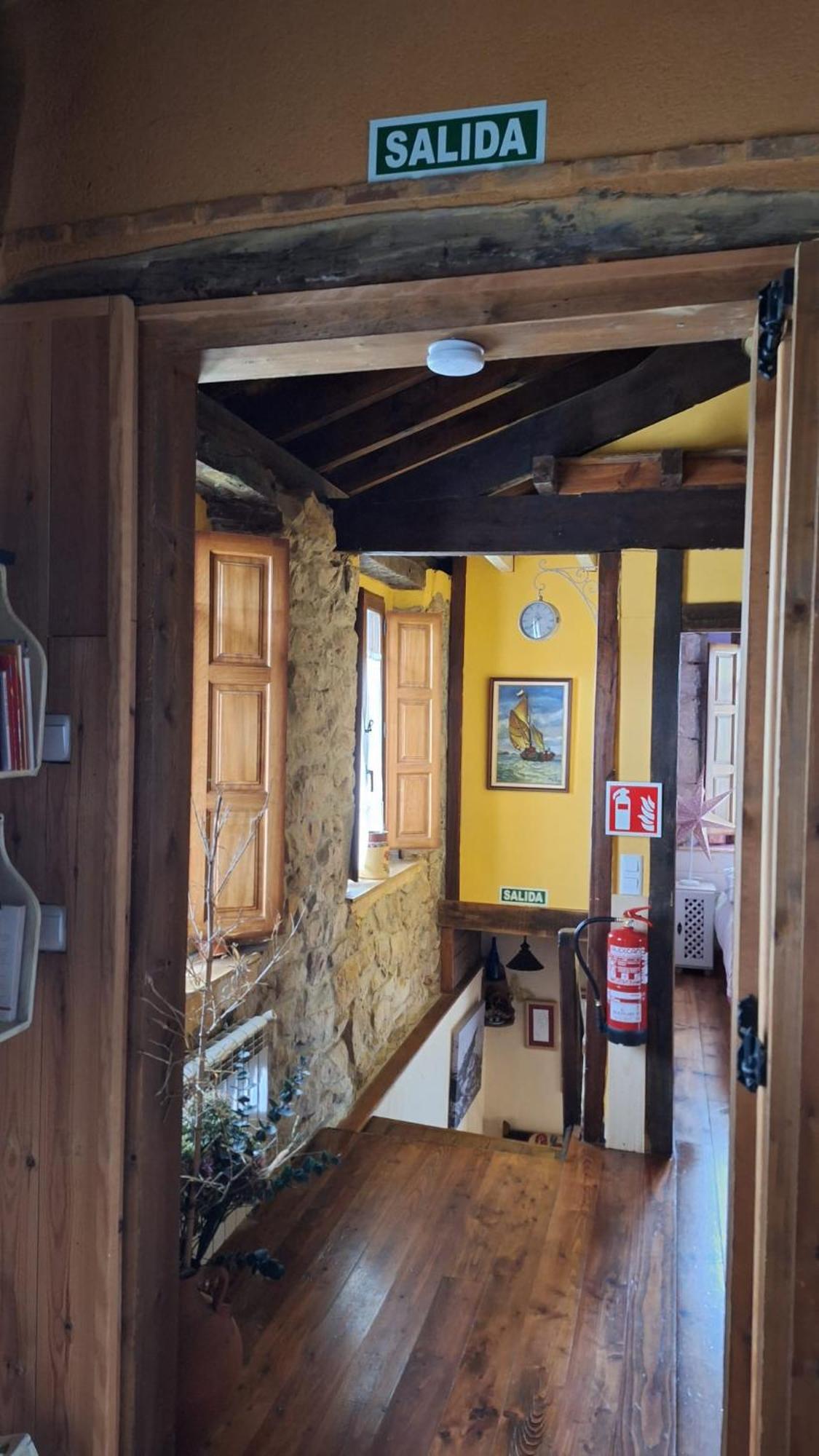 Villa La Casuca De Antoniooti à Las Rozas de Valdearroyo Extérieur photo